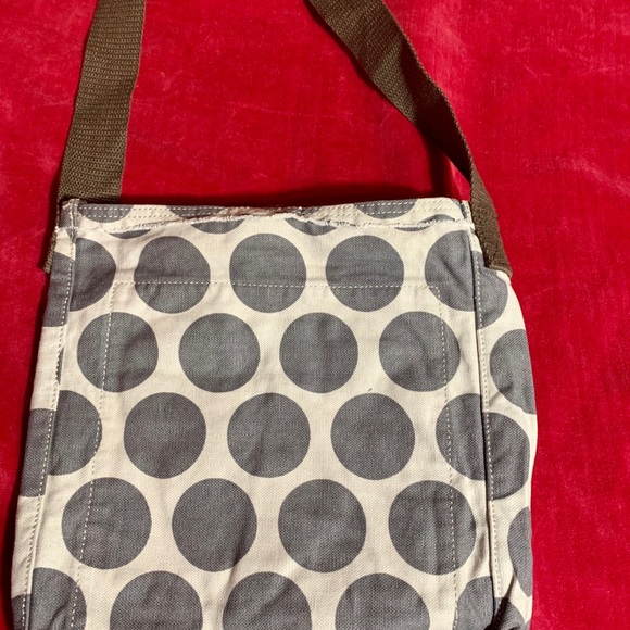 Retro Metro Crossbody - Picture 4 of 6